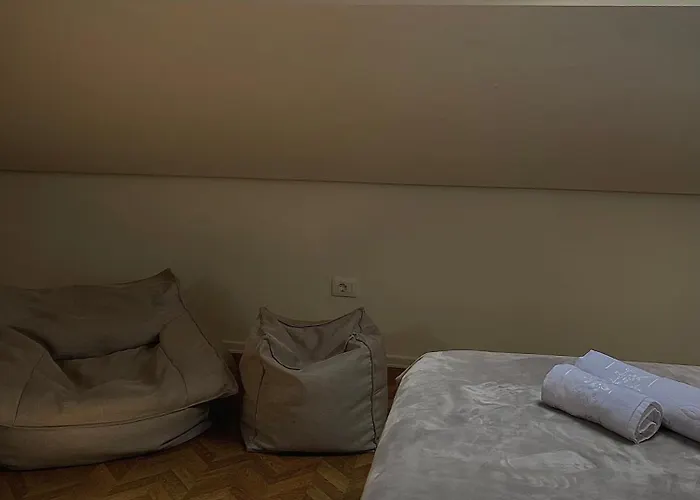 Guest house Pekacozyapartaments Tirana